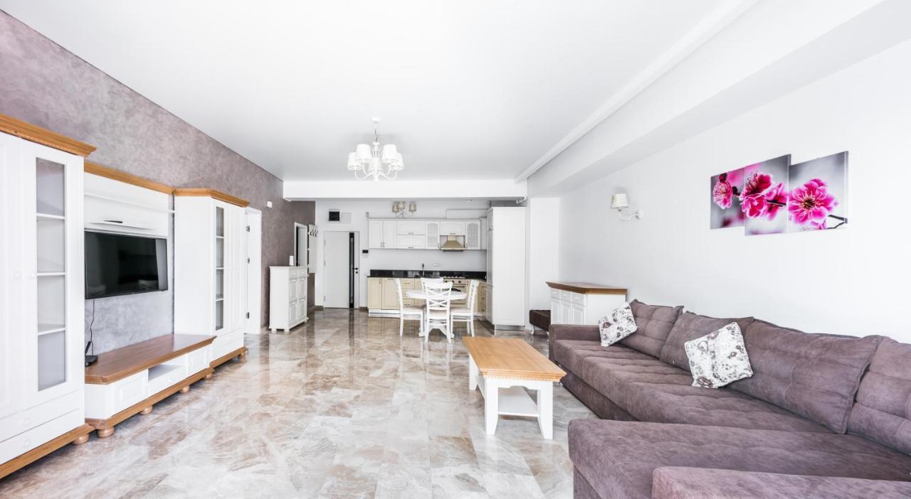 Sns Apartament In Vila Sophia Мамая Экстерьер фото