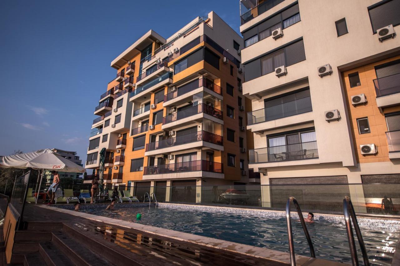 Sns Apartament In Vila Sophia Мамая Экстерьер фото
