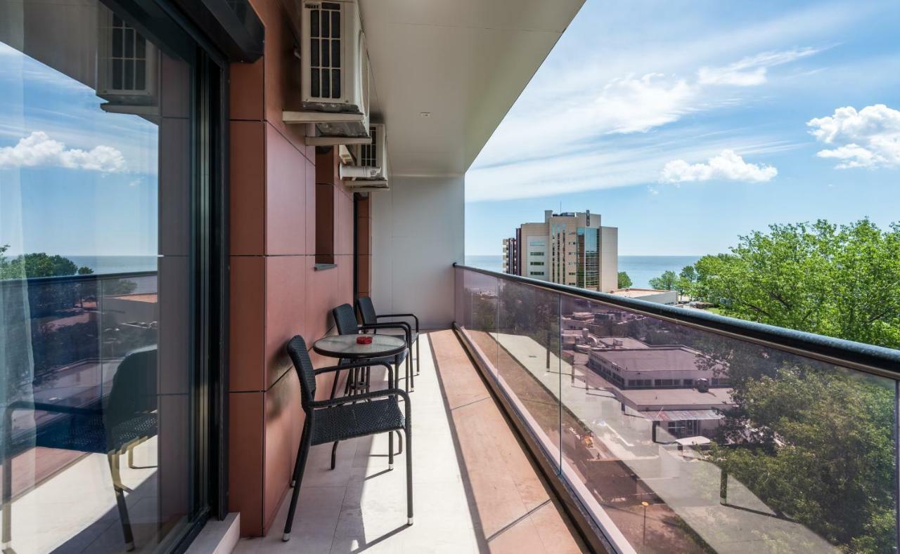 Sns Apartament In Vila Sophia Мамая Экстерьер фото