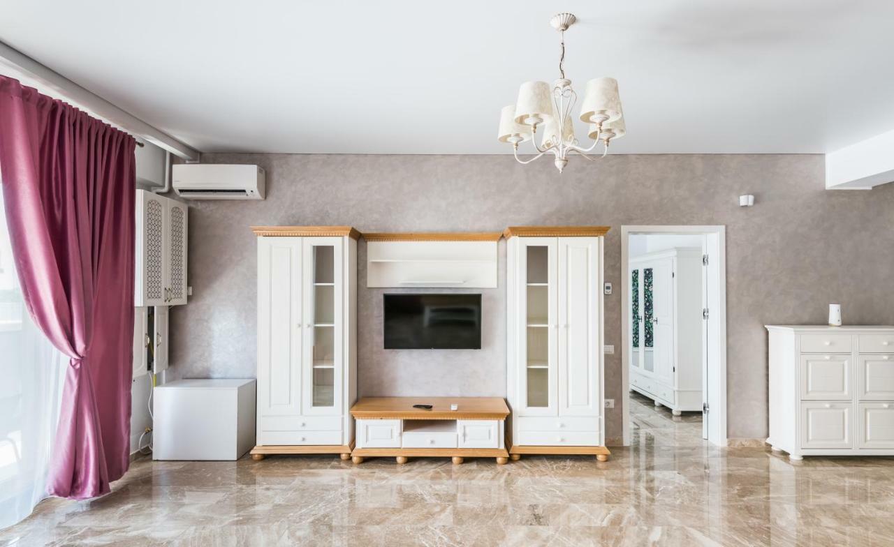 Sns Apartament In Vila Sophia Мамая Экстерьер фото